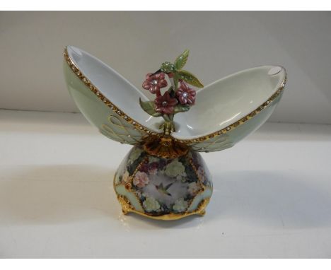Ceramic Ornament - Garden Glory from the Jewelled Splendor Collection 