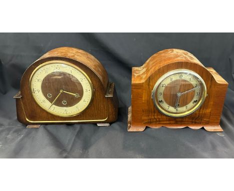Two vintage mantle clocks 
