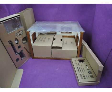 A modern limited edition Steiff Model, Teddy Bear's Workshop with certificate 737/1902, with inner packaging and box