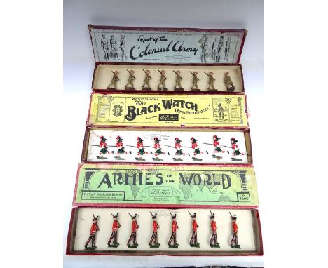 Britains set 1395, King's Own Scottish Borderers marching at the slope in original Armies of the World box (Condition Excelle