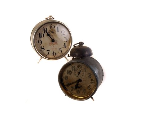 A collection of vintage alarm clocks, various ages and conditions (parcel)