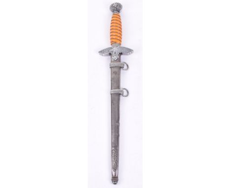 WW2 Luftwaffe 2nd Pattern Dress Dagger by Tiger, orange grip example complete with the original wire. Housed in the original 