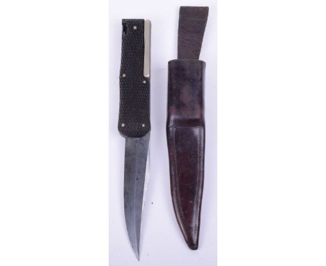 Victorian / Edwardian Army & Navy Stores Folding Bowie Type Knife, chequered grips with blade inserted within. Press button r