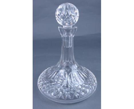 Waterford crystal ships decanter    Condition Report   Click here for further images, condition, auction times & delivery cos