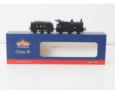 A BACHMANN OO gauge 31-627 Class 3F steam locomotive in BR black livery - VG in VG box