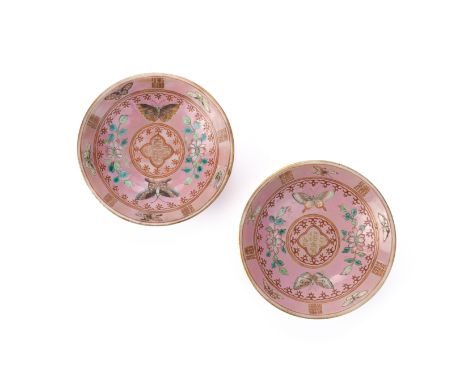 A PAIR OF SMALL PINK GROUND 'BUTTERFLY' SAUCE DISHES
Decorated with a central quatrefoil medallion of Chinese characters with