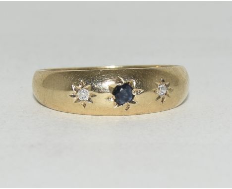 9ct gold diamond and sapphire gypsy ring size M