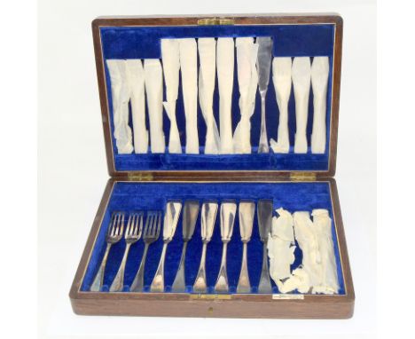 Walker & Hall EP boxed fish knife and fork set