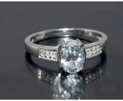 9ct white gold ladies diamond and aquamarine ring size M