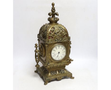 A brass French mantel timepiece with balance escapement, 4cm high