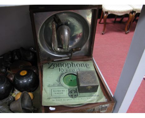Decca Portable Gramaphone, with beige leatherette and Morrocoo covering RD 631877 patent 3033 to A and M support, together wi