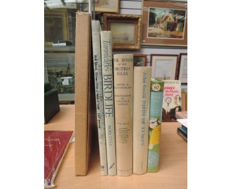 Birds of Britain and Europe. A selection, including 'Tunnicliffe's Birdlife', 1985 first edition in dust wrapper; 'Tunnicliff