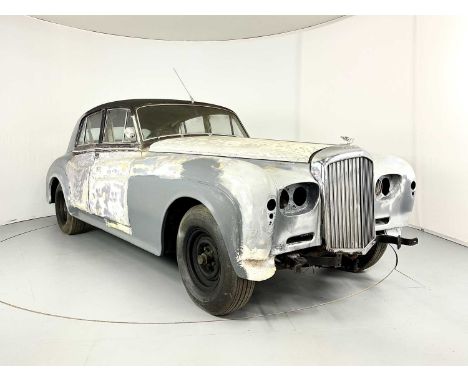 Registration: BBD10B  VIN: B492EC  Mileage Showing: 30,000  Transmission: Automatic  MOT: NOFirst registered May 1964 origina