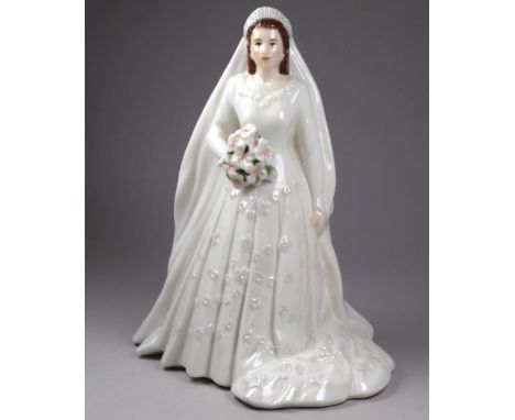 A Royal Worcester of Her Majesty Queen Elizabeth II - produced to commemorate her Diamond Wedding Anniversary, 1947/2007.