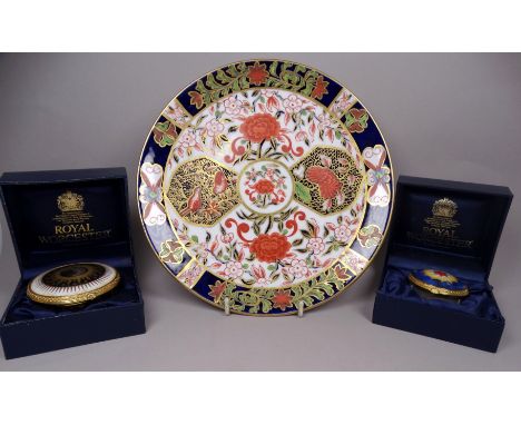 A Royal Crown Derby Imari plate - 'Garden' pattern with birds, diameter 22cm, together with two Royal Worcester commemorative