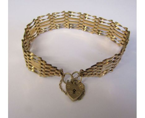 9ct gold gate bracelet, weight 6.8 g