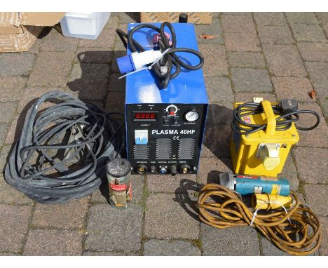 R-Tech Plasma 40HF cutting machine with accessories, Clarke portable power transformer &amp; a Bosch hand tool