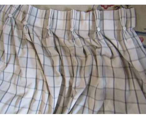 Pair of fully lined grey checked curtains with button detail - drop approximately 230 cm, width 230 cm, pleated top width 141
