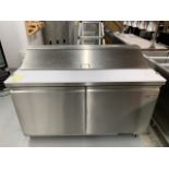 MKE - Neuf - Comptoir préparation 2 portes # IMK-ST-61, 61 x 30"