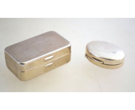2 vintage pill boxes, one art deco chrome plated metal with engine turned decoration. The other is 800 silver with an "800" m