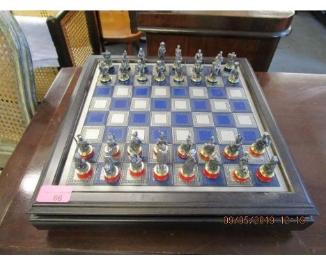 A Franklin Mint Battle of Waterloo pewter chess set with board 