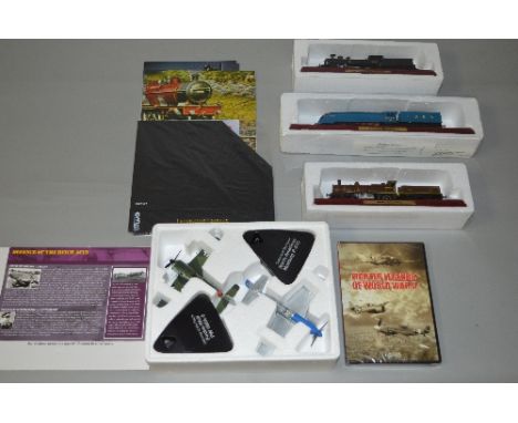 A BOXED ATLAS EDITIONS 'DEFENCE OF THE REICH' TWO MODEL SET, No. 3 909 003, comprising North American P-51D Mustang & Focke-W