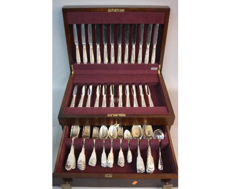 A CANTEEN OF MATCHED FIDDLE, THREAD AND SHELL PATTERN CUTLERY, comprising a sauce ladle, Chawner & Co, London 1867, twelve ta