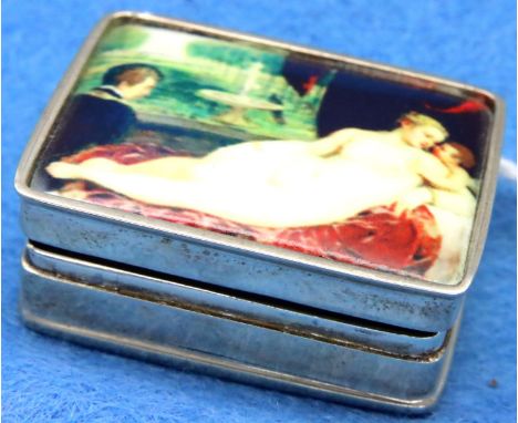 925 silver and enamel pill box, with reclining nude, 3 x 2.5 cm. P&amp;P Group 1 (£14+VAT for the first lot and £1+VAT for su