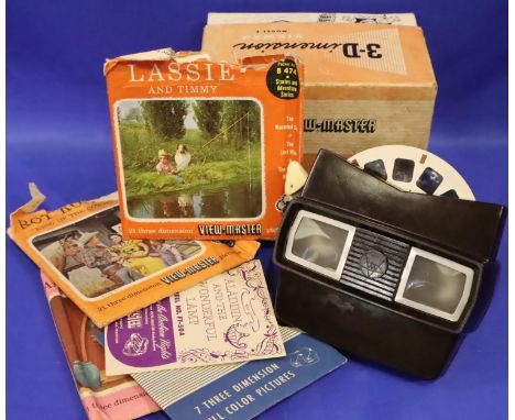 Boxed 3d View Master with three slides. P&amp;P Group 1 (£14+VAT for the first lot and £1+VAT for subsequent lots) 