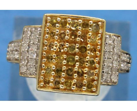 9ct champagne and white gold diamond set ring, size K/L, 2.2g. P&amp;P Group 1 (£14+VAT for the first lot and £1+VAT for subs