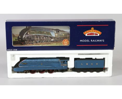 A Bachmann model railways 00 gauge 4-6-2 locomotive and tender. LNER Mallard, Garter Blue with valances.  Condition Report. T