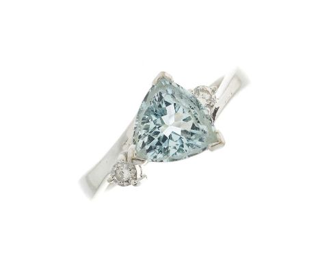 An 18ct gold triangular-shape aquamarine and brilliant-cut diamond three-stone ring, with asymmetric shoulders, aquamarine es