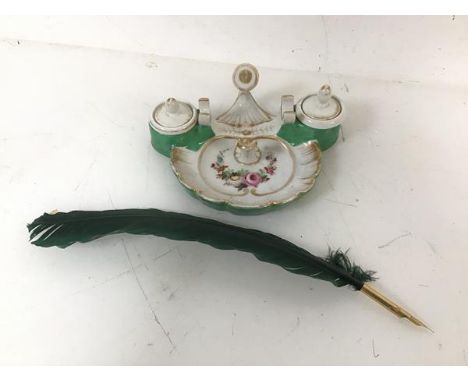 A 19thc French porcelain inkwell in the Paris style, with later reproduction quill (19cm x 15cm)