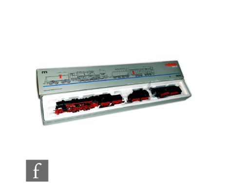 An HO gauge Marklin Digital 26830 3 rail Steam Powered Rotary Snow Plow Train Pack, containing DB 2-10-0 Class 52 locomotive,