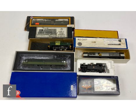 Six OO gauge locomotives, to include Heljan 4746 Class 47 BR green diesel (weathered and numbered), Bachmann 32-079 0-6-2T Cl