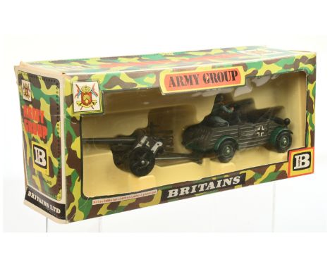 Britains 9788 "Army Group" set to include - Kubelwagen scout car dark drab grey, green mudguards and hubs with figures and fi