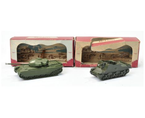 Britains Lilliput Military pair (1) LV/610 Centurion tank green including fixed tracks and rollers, black base, white 5-piont