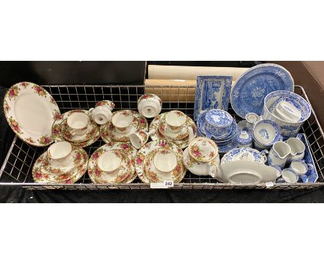 ROYAL ALBERT ''OLD COUNTRY ROSE'' TEASET &amp; SPODE BLUE &amp; WHITE