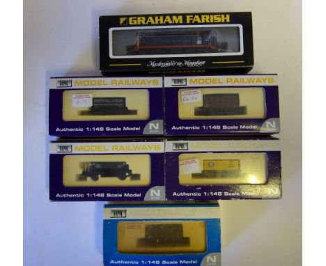 Graham Farish an N gauge Class 20 diesel locomotive No 20906 in DRS blue livery: together with five Dapol items of rolling st
