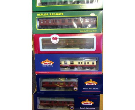 Bachmann, Replica Railways, Dapol eighteen assorted passenger coaches: various liveries, all boxed.