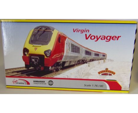 Bachmann, a Class 220 diesel locomotive 'Grampian Voyager' with two centre cars and dummy coach in Virgin livery: boxed.