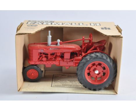 Ertl 1/16 Farmall H Tractor. NM in VG to E Box.