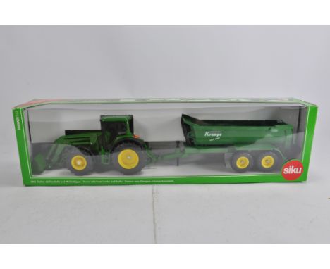 Siku 1/32 John Deere Tractor and Green Krampe Trailer Set. M in Box. Rare. 