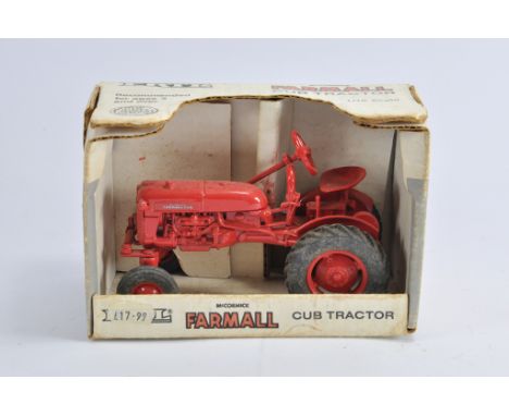 Ertl 1/16 Farmall Cub Tractor. G to E in G Box.