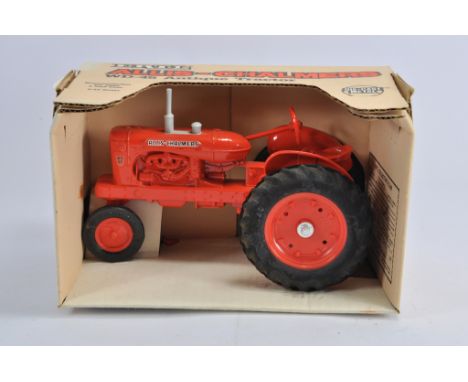 Ertl 1/16 Allis Chalmers WD45 Tractor. NM in VG to E Box.