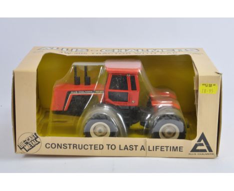 Ertl 1/32 Allis Chalmers 4W-305 Tractor. NM in VG to E Box.