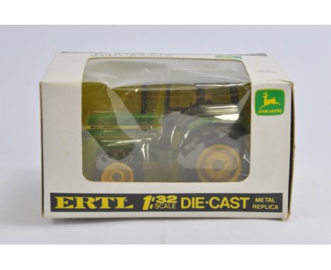 Ertl 1/32 John Deere 3140 Tractor. NM to M in VG to E Box.