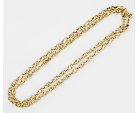 Dekorative Gold-Sautoire Gelbgold, gest. 750. Kette aus stilisierten achter Gliedern. Gew. ca. 47,70 g.A long necklace, in 18