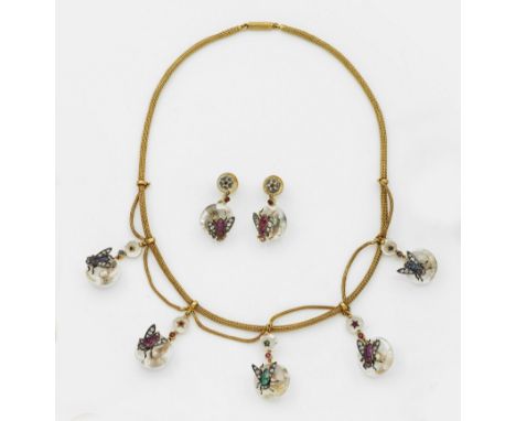 Belle Epoque Demi Parure-"Bienen" Gelbgold, 14 ct.; Collier und korrespondierendes Paar Ohrringe. 5 Anhänger aus Crystal-Bout