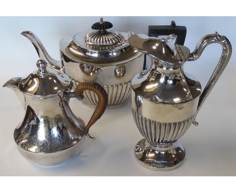 PLATED TEAPOT & 2 JUGS 